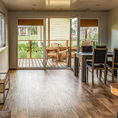 2 Bedroom Lovely In Сasa de vacaciones